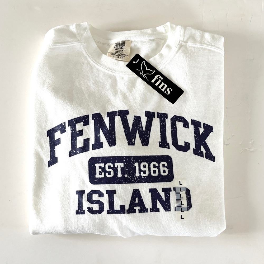 White Fenwick Island Sweatshirt - Unisex Sz L